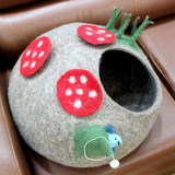 Woollyfelt Hand-Felted Wool Cat Cocoon Bed