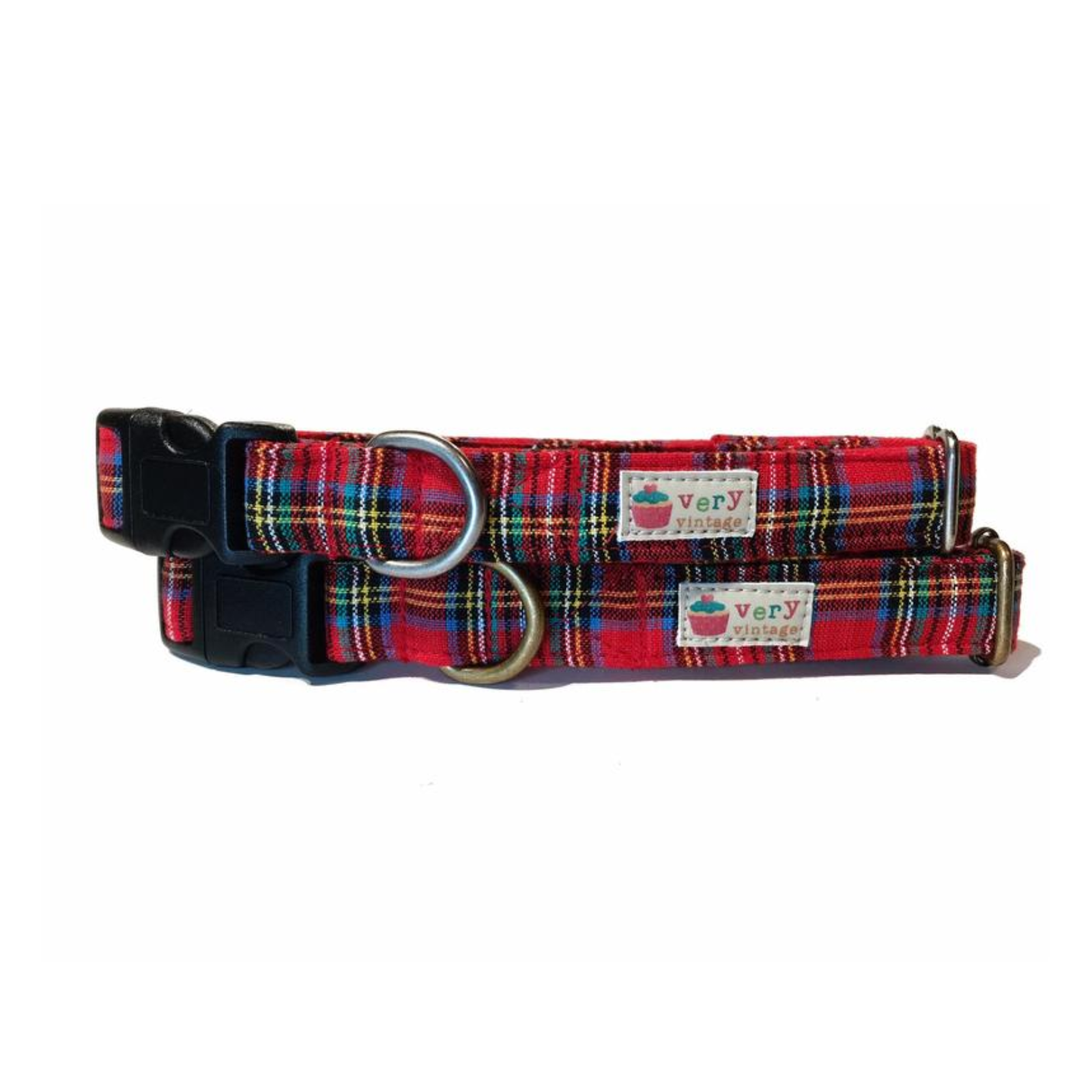 Red plaid dog collar with a visible brand label on a white background