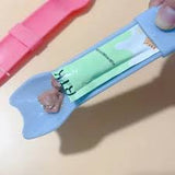 Kitty Squeeze & Slide Treat Spoon Asst