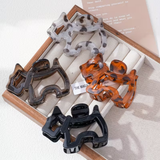 Dog Hair Claw Clips Asst