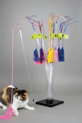 VEE Purrfect Curly Cat Toy